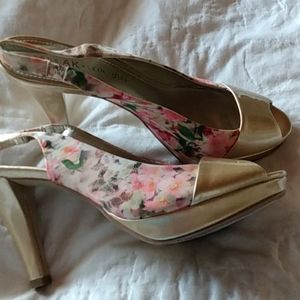 Anne Klein heels